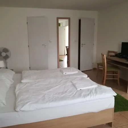 Отель Rozalka 3*