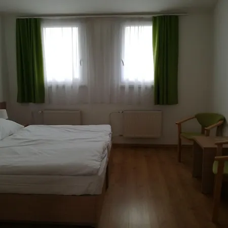 Отель Rozalka 3*