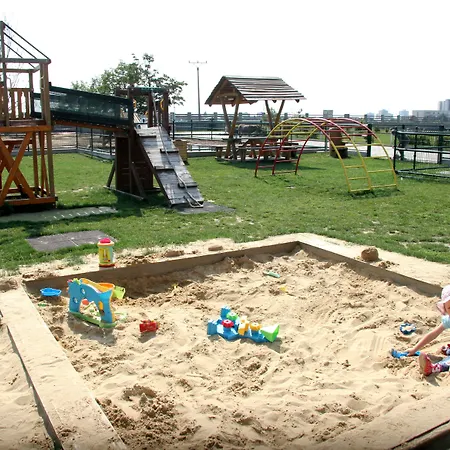 Отель Rozalka Пезинок